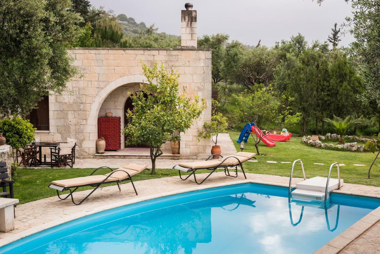 Villa Aloni Filippos ภายนอก รูปภาพ